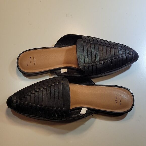 A.NEW DAY POINTED TOE WOMEN"S MULES SHOE - Picture 11 of 16